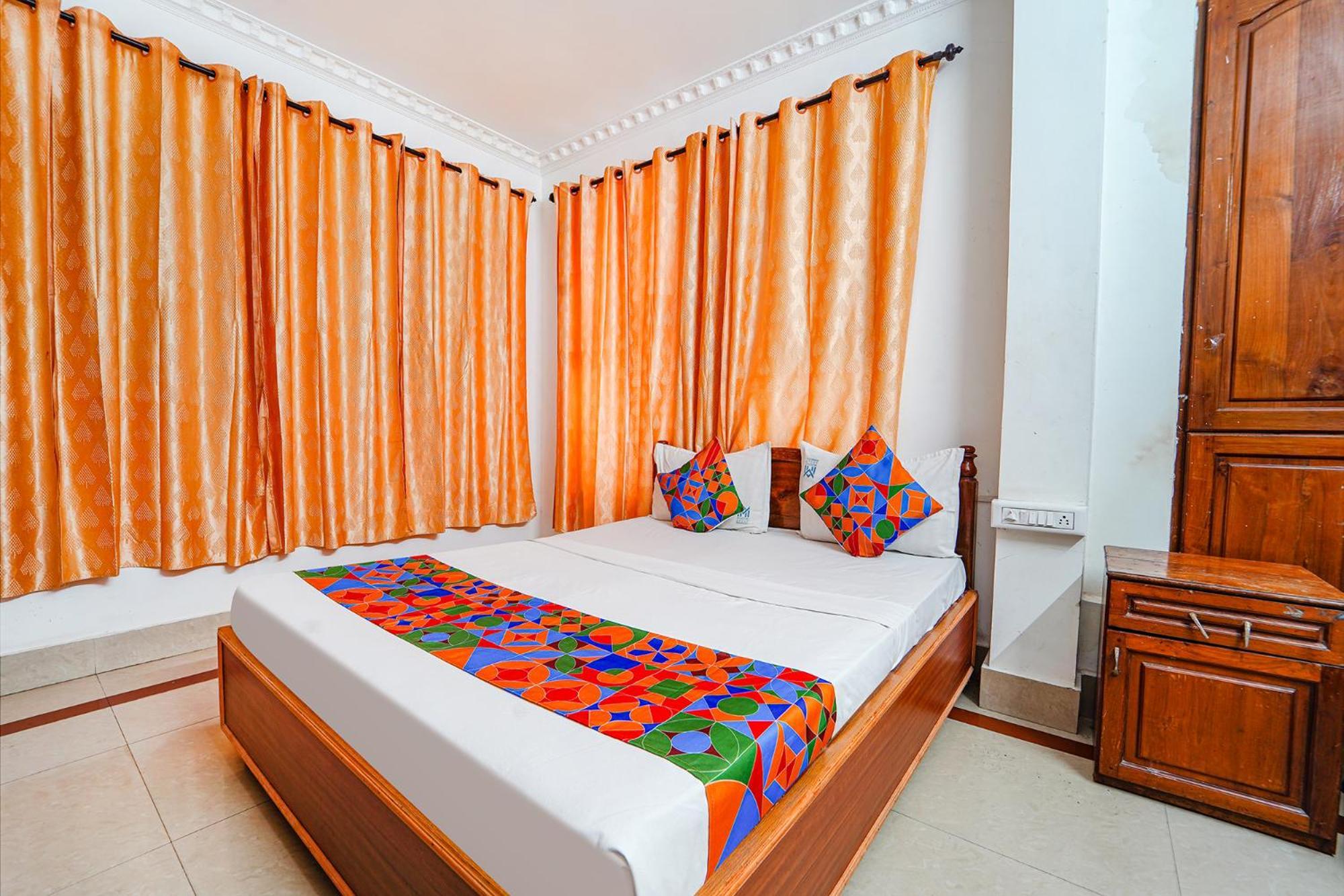 Fabexpress Majestic Inn Thiruvananthapuram Exterior photo