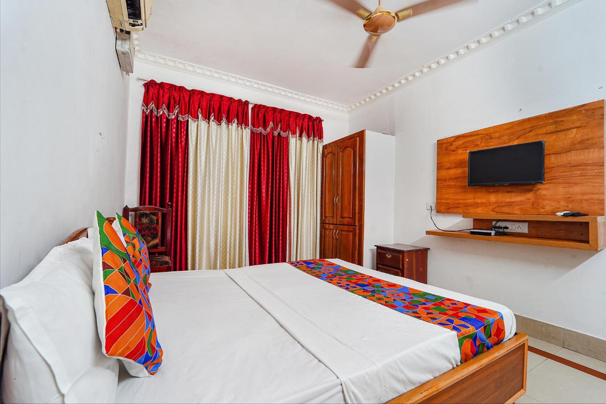 Fabexpress Majestic Inn Thiruvananthapuram Exterior photo