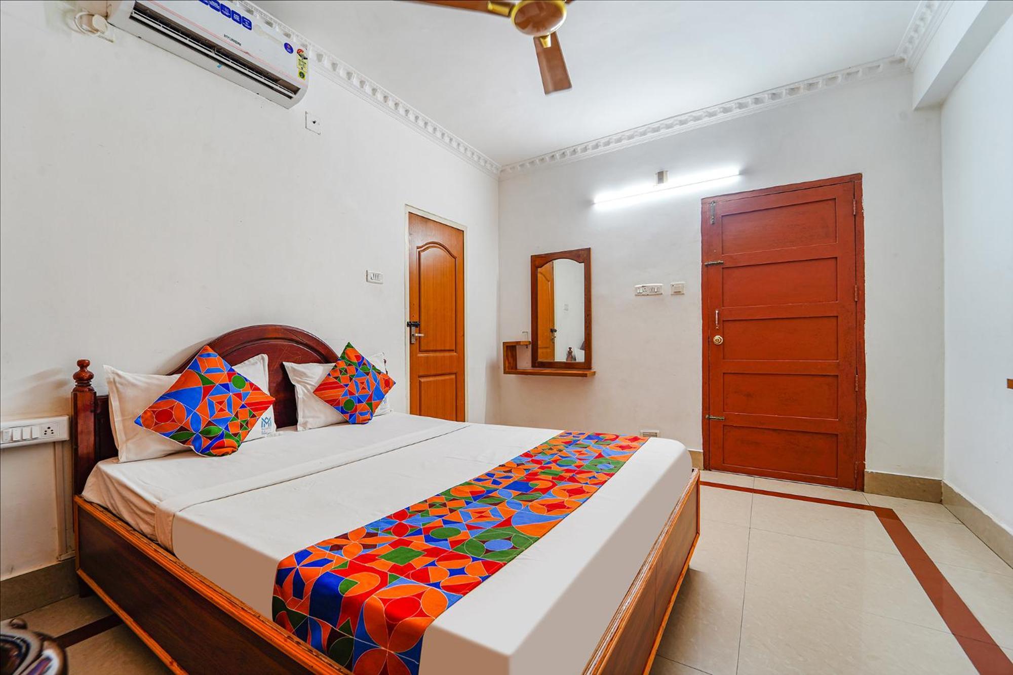 Fabexpress Majestic Inn Thiruvananthapuram Exterior photo